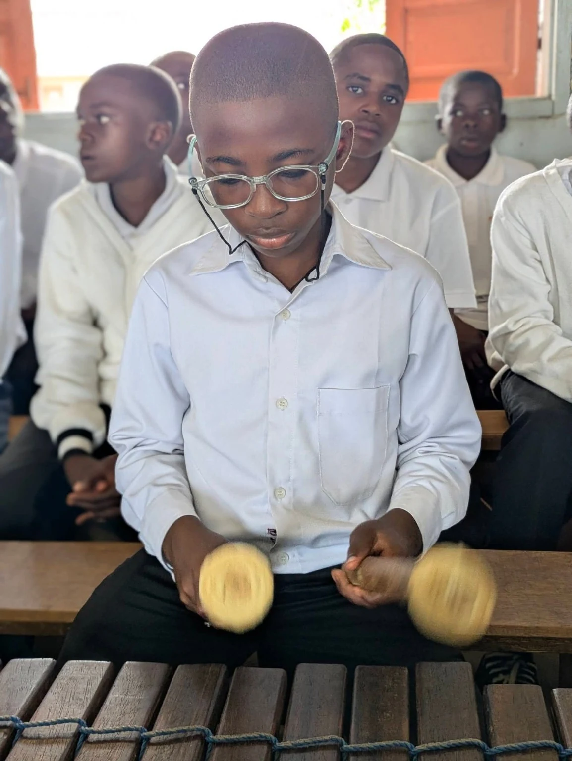 JEUNE MUSICIEN BALAFON